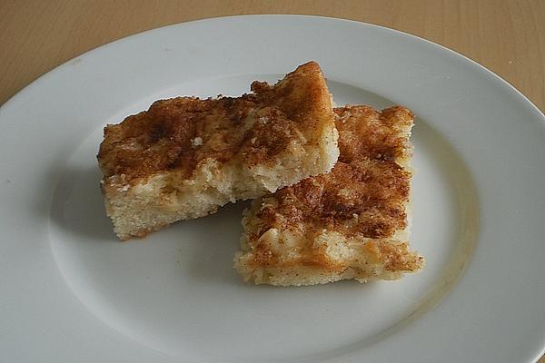 Apple Cinnamon Cake