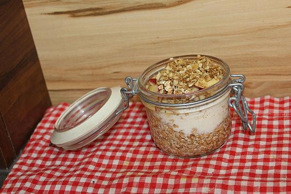 Apple-cinnamon Oat with Cinnamon Granola