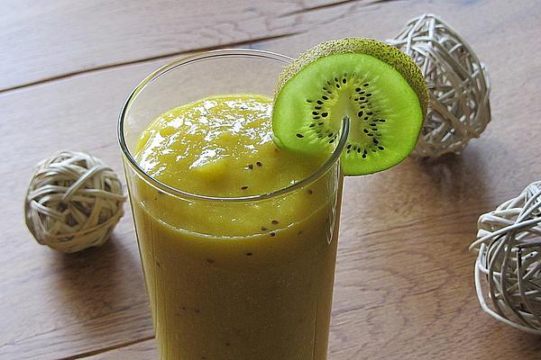 Apple-Mango-Kiwi Smoothie