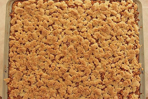 Apple Pie with Coconut Crumble