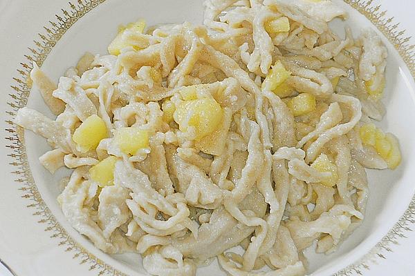 Apple Spaetzle, Sweet