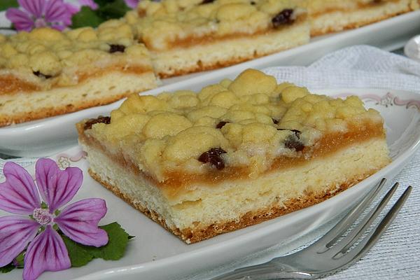 Applesauce Cake with Crumble from Tray