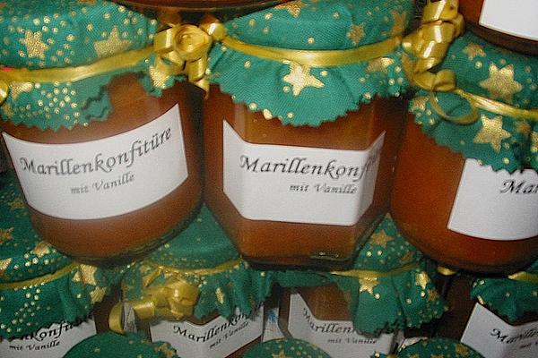 Apricot Jam with Vanilla