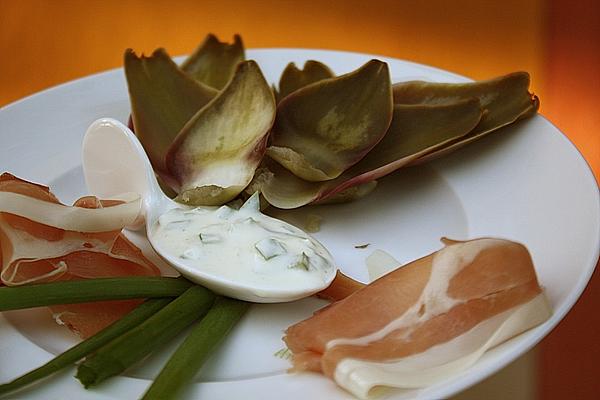 Artichokes with Herbal Cream
