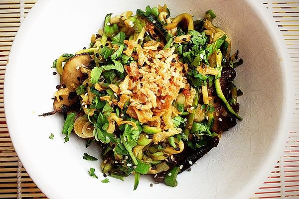 Asia Zucchini Noodles with Fried Onions