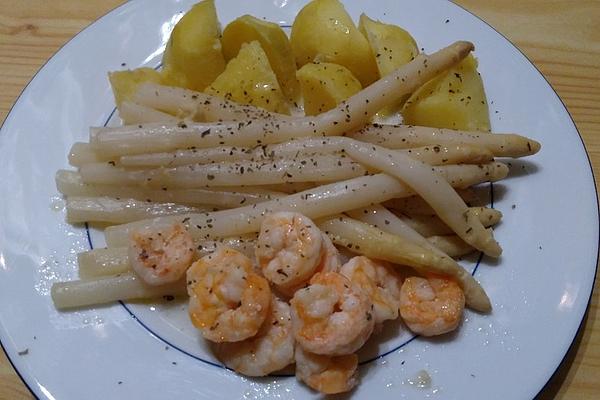 Asparagus in Baking Paper with Prawns