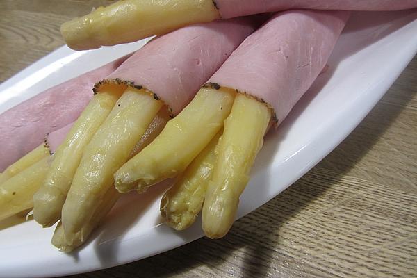 Asparagus Rolls with Ham