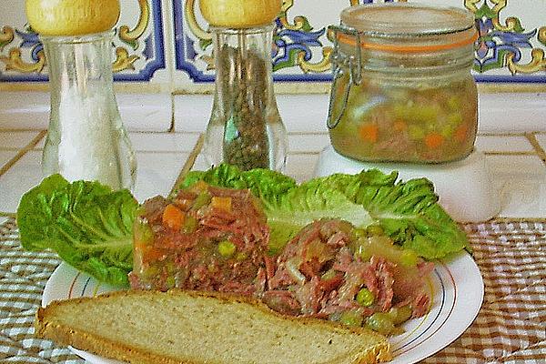 Aspic Beef with Mixed Vegetables