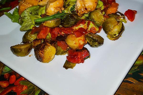 Autumn Salad with Roasted Vegetables and Avocado Dip
