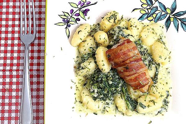 Bacon Turkey Steaks with Gnocchi in Spinach Gorgonzola Sauce