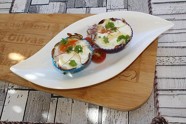 Baked Eggs with Bacon