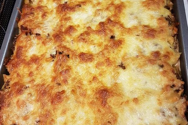 Baked Pasta and Minced Meat Casserole