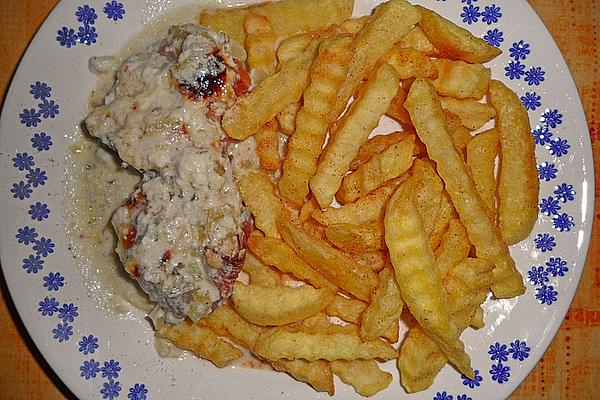Baked Pork Fillet with Gorgonzola Sauce