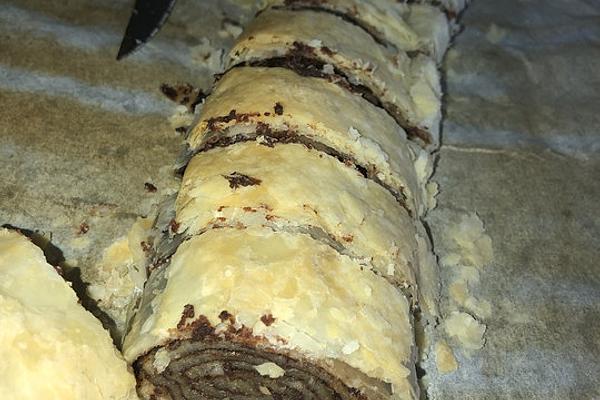 Banana and Nutella Strudel