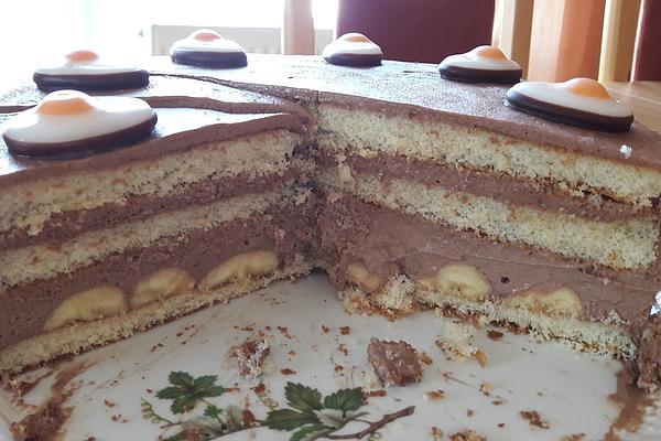 Banana Cake with Chocolate Cream