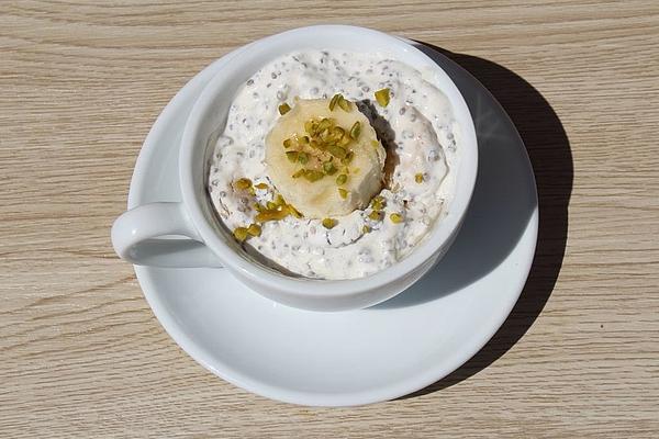 Banana Chia Pudding with Cinnamon