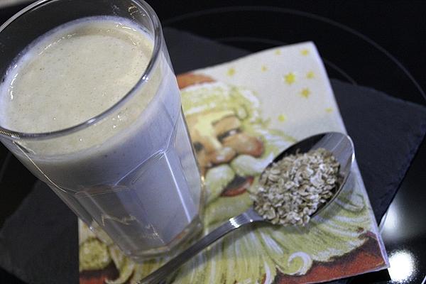 Banana Milk with Oatmeal