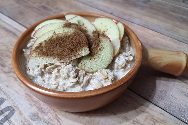 Banana Porridge with Topping