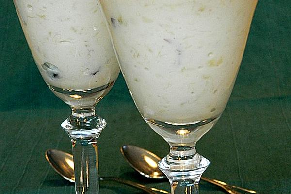 Bananas – Cranberries – Curd Cream
