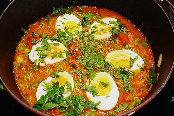 Basque Eggs in Vegetable Sauce