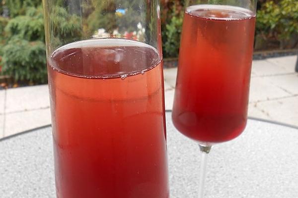Bavarian Champagne Cocktail