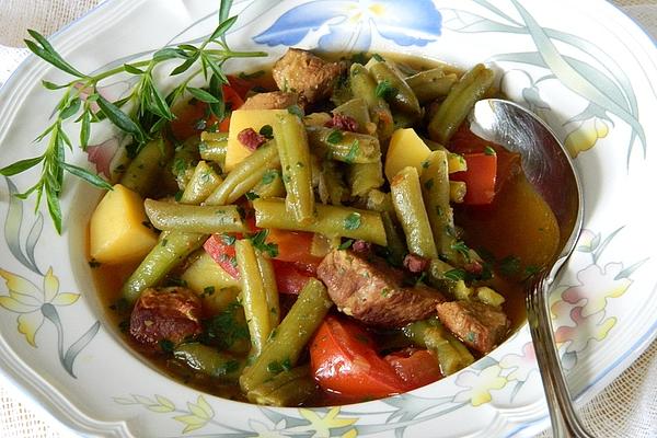 Bean and Tomato Saucepan