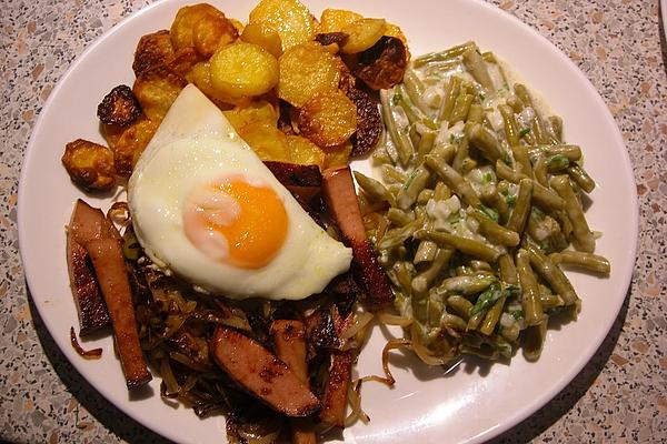 Bean Salad with Yogurt Dressing