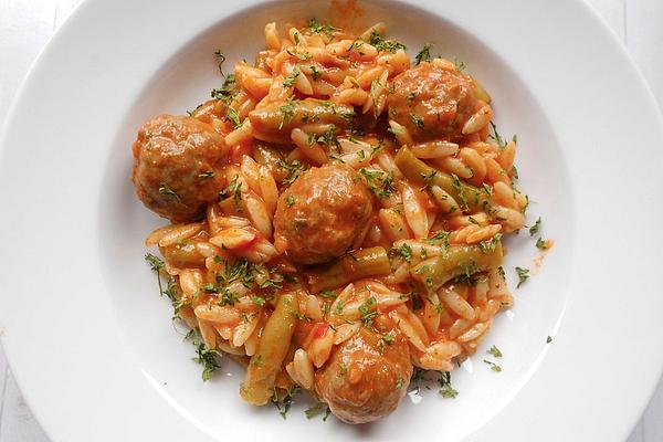 Beans – Rice – Pot with Meatballs