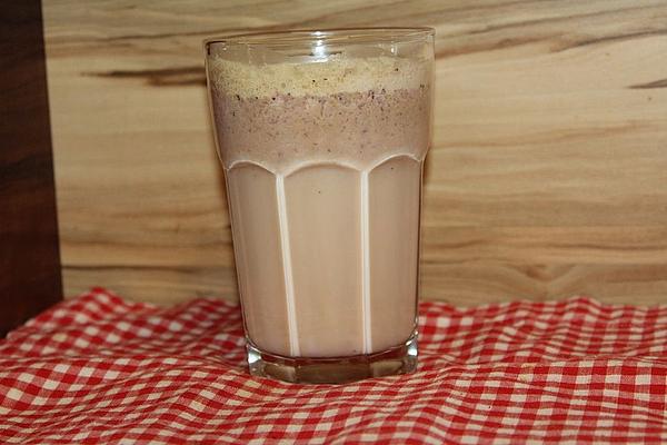 Beccas Strawberry Milk with Coffee Foam