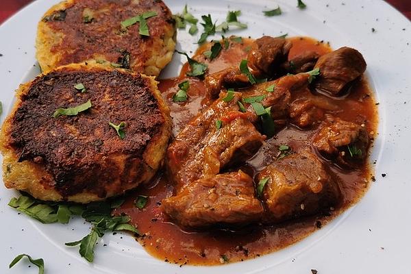 Beef Goulash with Red Wine and Onions
