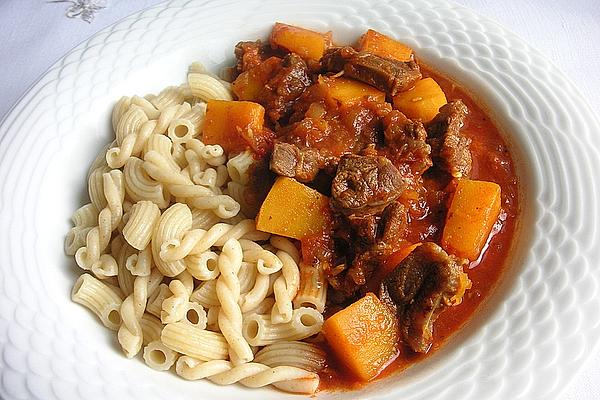 Beef Ragout with Pumpkin
