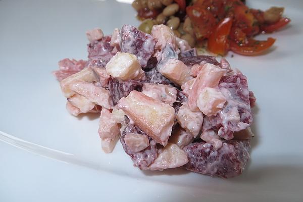 Beetroot and Apple Salad with Russian Twist
