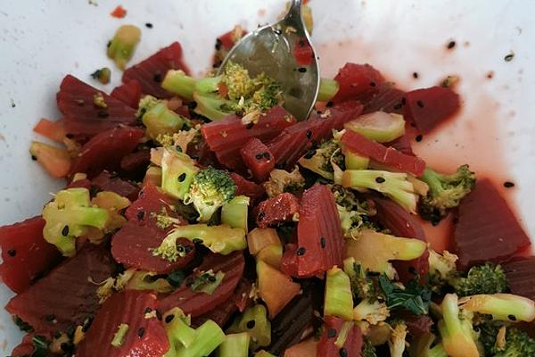 Beetroot Broccoli Salad