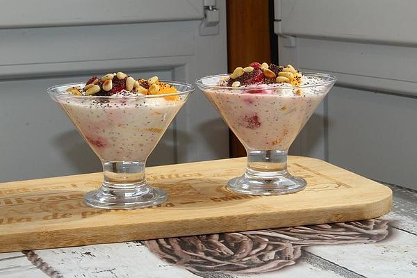 Berry Curd with Poppy Seeds and Oranges