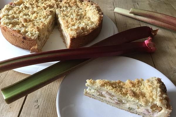 Best Rhubarb Cake Based on Family Recipe