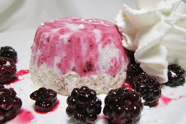 Blackberry and Cinnamon Parfait