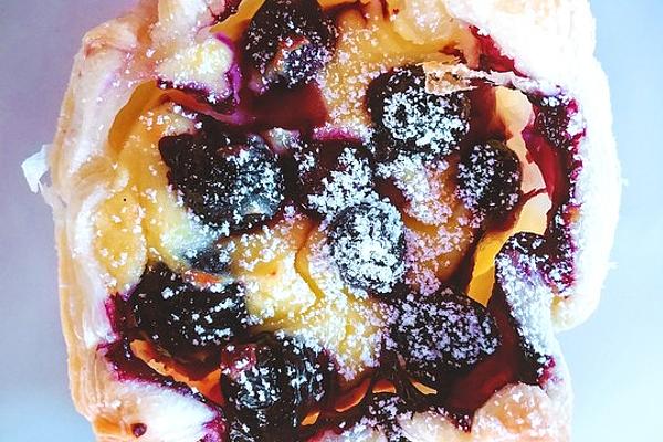 Blueberry Puff Pastry Tartlets