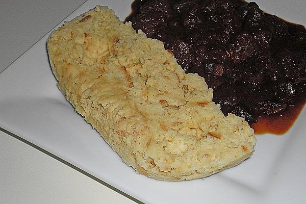 Bohemian Bread Dumpling