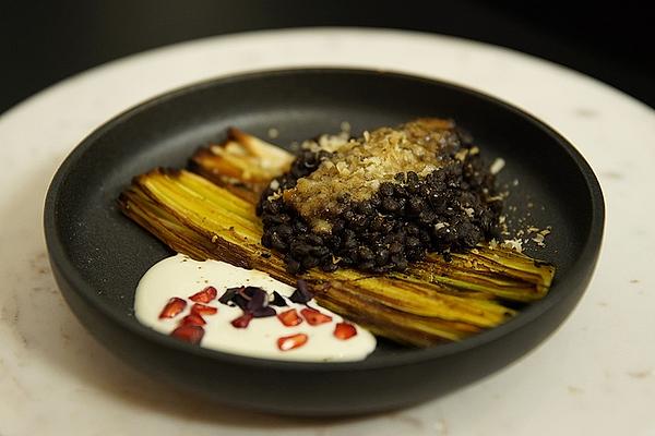 Braised Leeks, Beluga Lentils and Belper Tuber