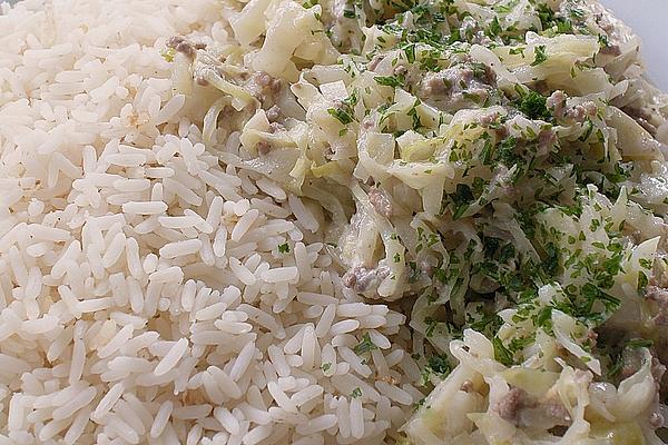 Braised White Cabbage with Minced Meat Sauce