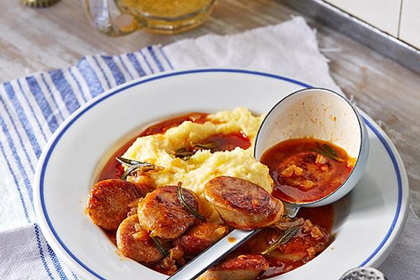 Bratwurst Goulash with Beer