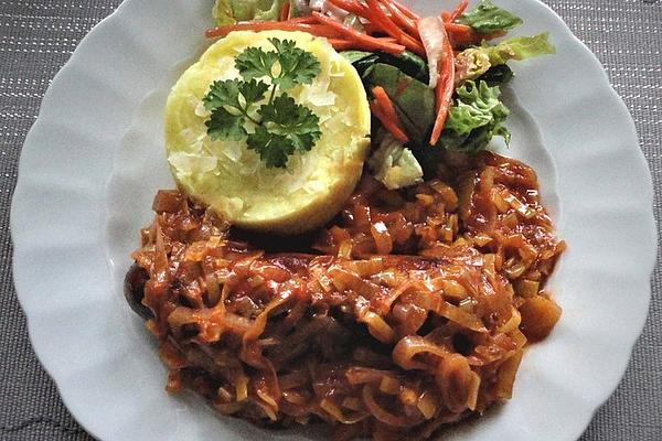 Bratwurst with Leek and Onion Sauce