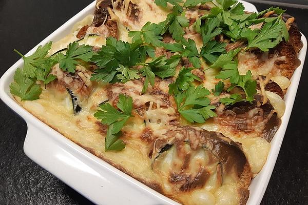Bread and Zucchini Casserole