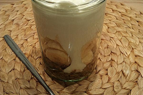 Breakfast Layer Yogurt with Rye Sprouts