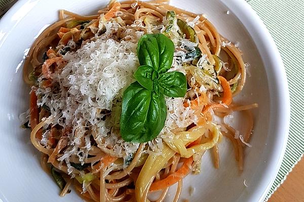 Brigitte`s Vegetarian Spring Spaghetti
