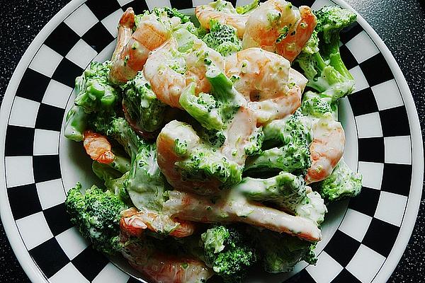 Broccoli Salad with Crabs