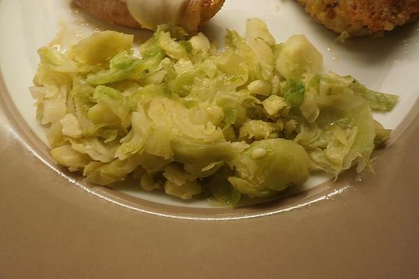 Brussels Sprouts Very Fine