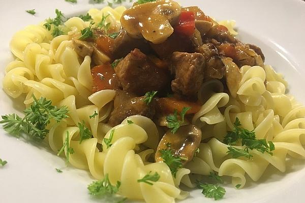Burgundy – Forest Mushroom – Goulash