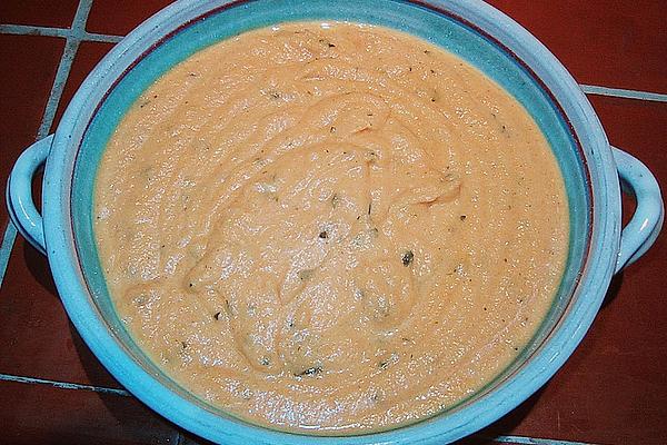 Carrot Soup with Honey and Ginger