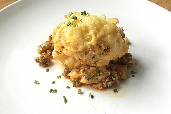 Cauliflower and Minced Meat Gratin